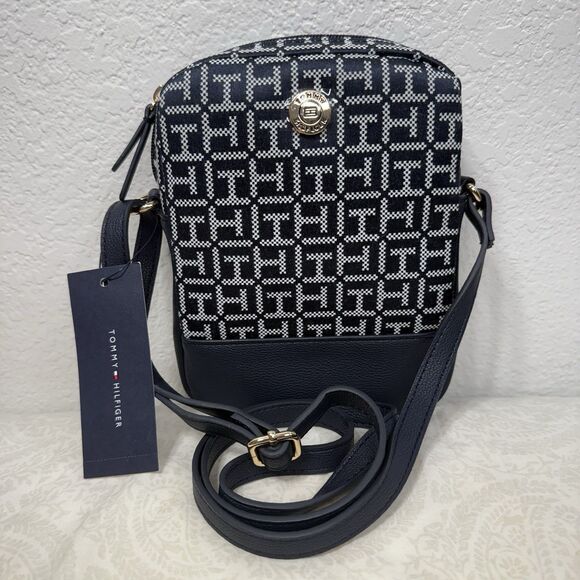 NWT Tommy Hilfiger Navy Blue Monogram Logo Crossbody Canvas Bag 69JA928 MSRP-$88 - Picture 1 of 13
